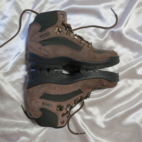 Vintage Nevados women's hiking boots - Picture 8 of 15